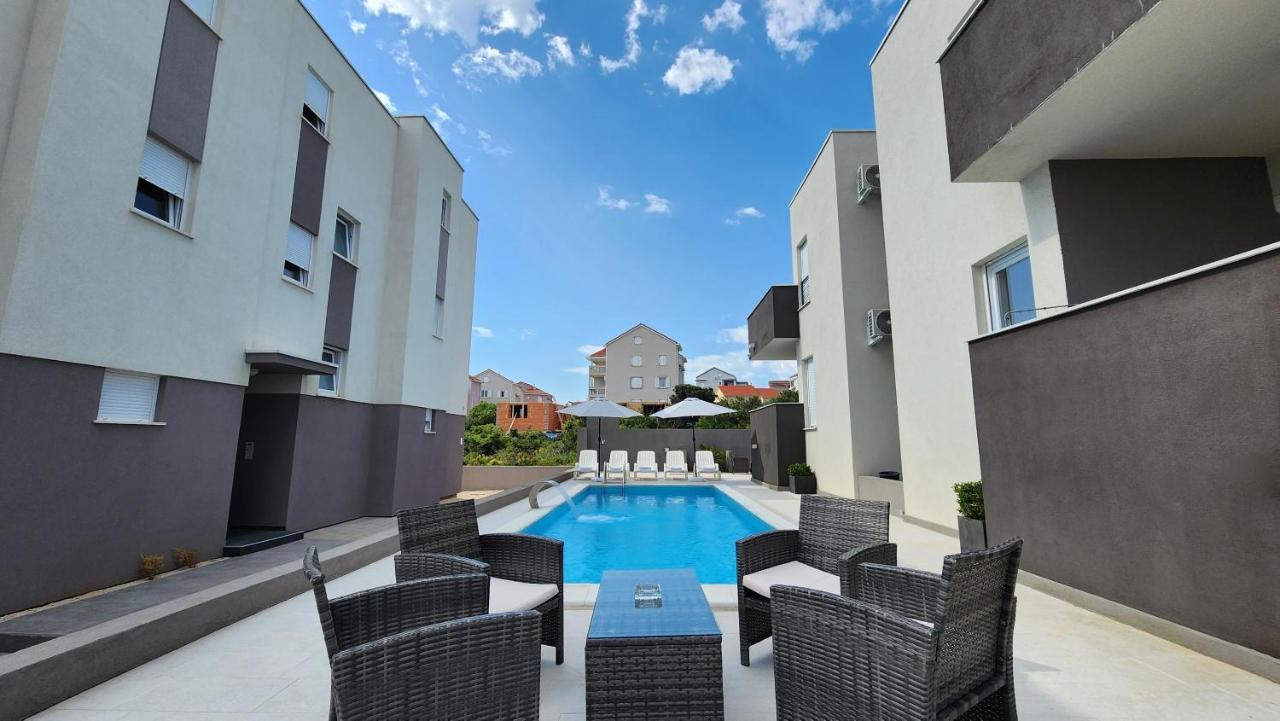 The Sands Luxury Pool Aparthotel 2 Novalja Dış mekan fotoğraf
